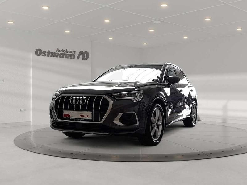 Nanograu metallic Gebraucht 2019 Audi Q3 Advanced SUV | 27.920 € (Guter Preis) - Bild 1/4