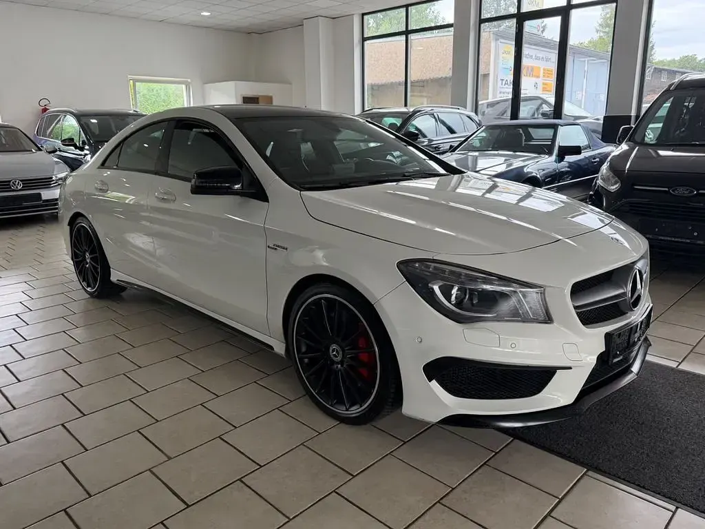 Gebraucht Mercedes CLA45 AMG AMG 381 PS (280 kW) 2016 Weiß Coupé