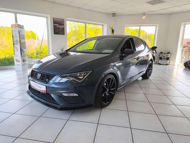 Second-hand Seat Leon FR 131 CP (96 kW) 2019 "magnetic tech" Hatchback