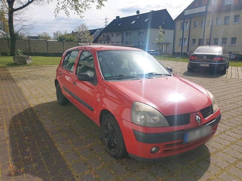 Gebraucht Renault Clio II 75 PS (55 kW) 2006 Rot Limousine