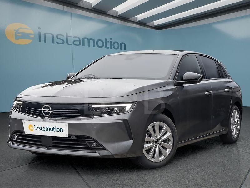 Grau Gebraucht 2024 Opel Astra Limousine | 22.555 € (Superpreis) - Bild 1/4