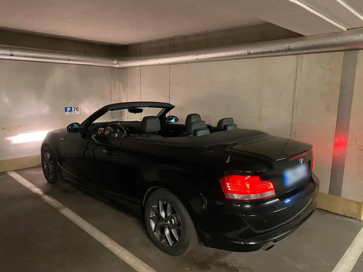 Gebraucht BMW 118 Cabriolet 143 PS (105 kW) 2008 Schwarz Cabrio