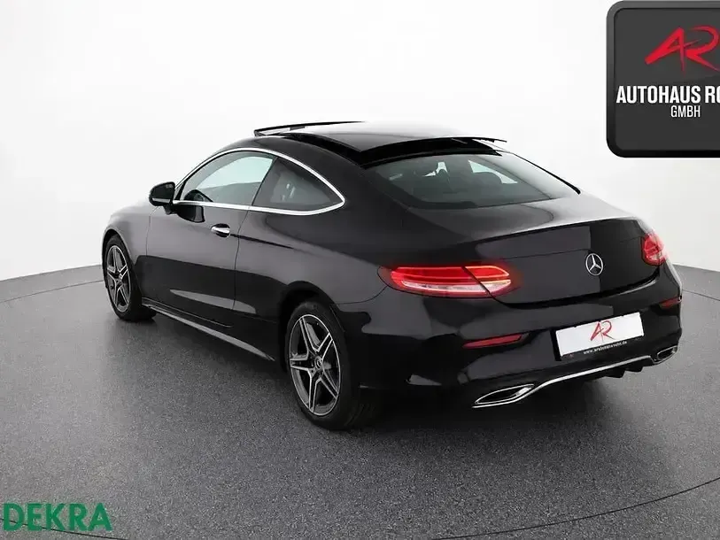 Gebraucht Mercedes C300 AMG 272 PS (200 kW) 2023 Obsidianschwarz Coupé