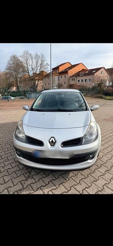 Gebraucht Renault Clio III 103 PS (75 kW) 2007 Grau Kleinwagen