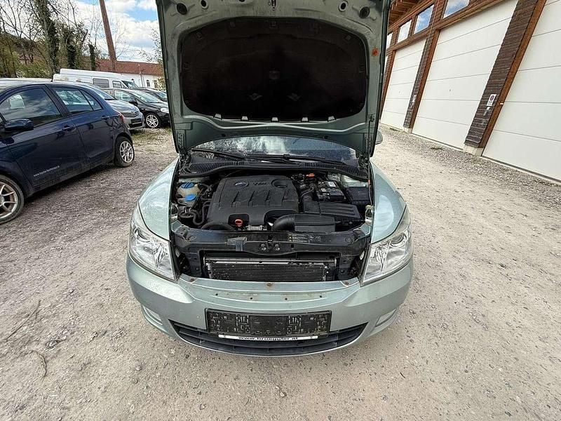 Brugt Skoda Octavia Elegance 105 HK (77 kW) 2010 Arcticgr}n metallic Stationcar