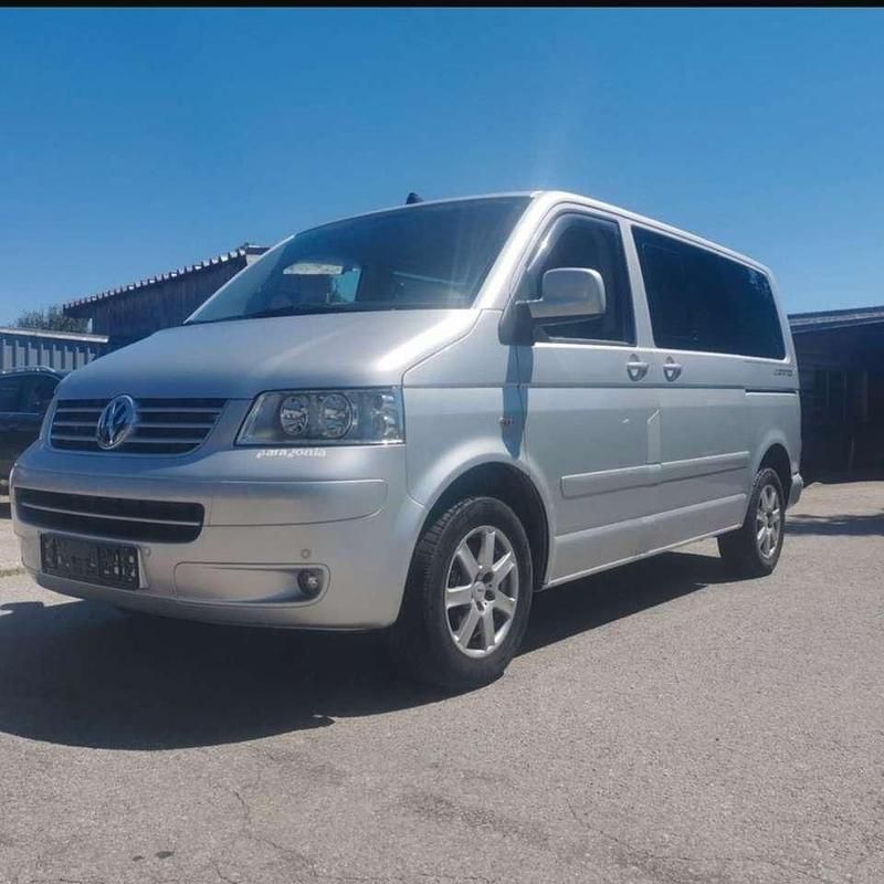Gebraucht VW Transporter Startline 131 PS (96 kW) 2009 Silber Van