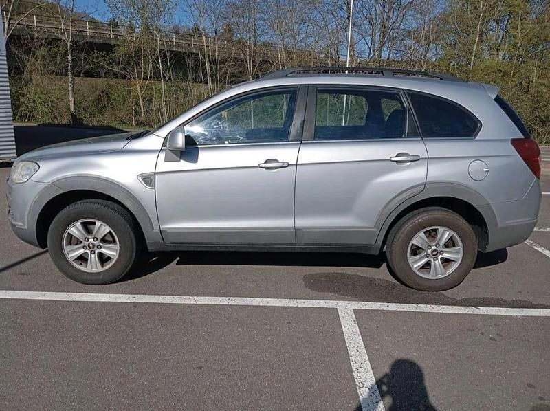 Gebraucht Chevrolet Captiva 136 PS (100 kW) 2008 Silber SUV