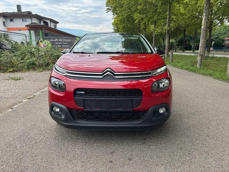 Rot Gebraucht 2017 Citroën C3 Feel Kleinwagen | 5.700 € (Guter Preis) - Bild 1/4