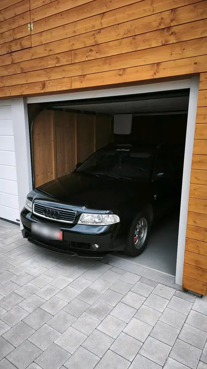 Gebraucht Audi A4 120 PS (88 kW) 2000 Schwarz Kombi