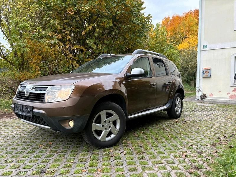 Braun Gebraucht 2010 Dacia Duster SUV | 4.200 € (Fairer Preis) - Bild 1/4