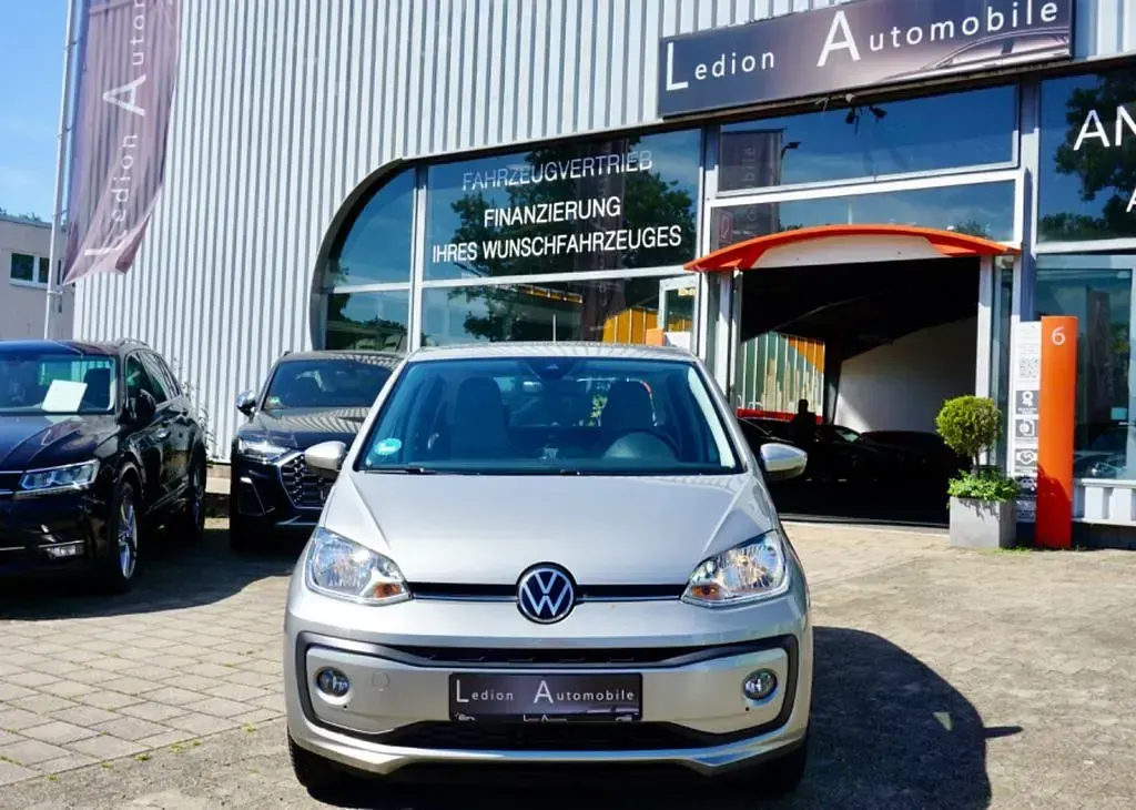 Gebraucht VW up! Basis 65 PS (47 kW) 2022 Silber Kleinwagen