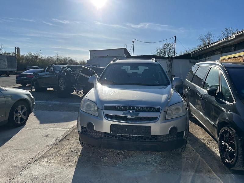 Gebraucht Chevrolet Captiva 150 PS (110 kW) 2008 Silber SUV