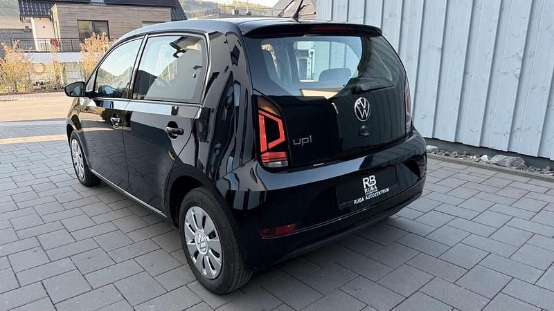 Second-hand VW up! Basis 60 CP (44 kW) 2020 Negru Hatchback