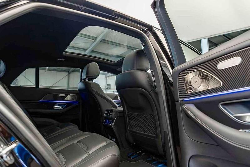 Neu Mercedes GLE53 AMG Premium Plus 435 PS (319 kW) 2026 Manufactur alpingrau uni Coupé