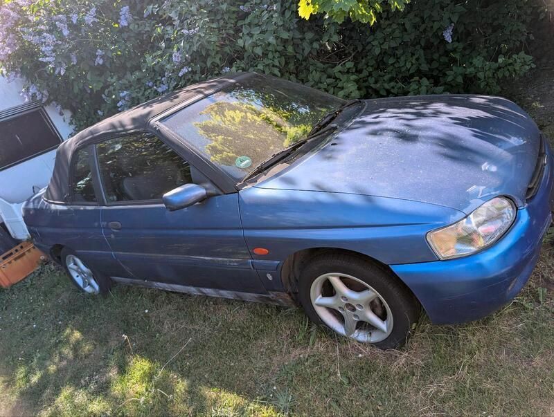 Blau Gebraucht 1995 Ford Escort Cabriolet Cabrio | 500 € - Bild 1/1