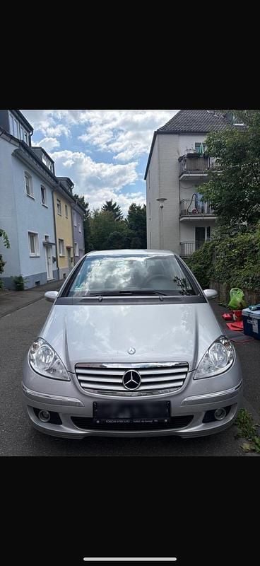 Gebraucht Mercedes A180 109 PS (80 kW) 2005 Silber Limousine