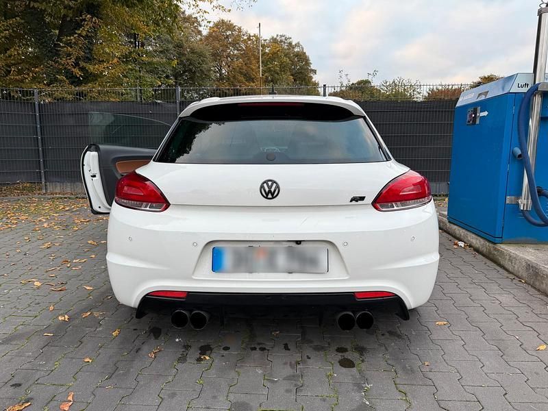 Usata VW Scirocco 285 CV (209 kW) 2009 Bianco Coupé