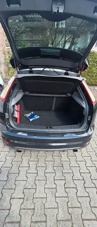 Second-hand Ford Focus ST 226 CP (166 kW) 2008 Negru Berlinǎ