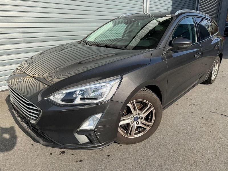 Gebraucht Ford Focus 125 PS (91 kW) 2019 Grau Kombi