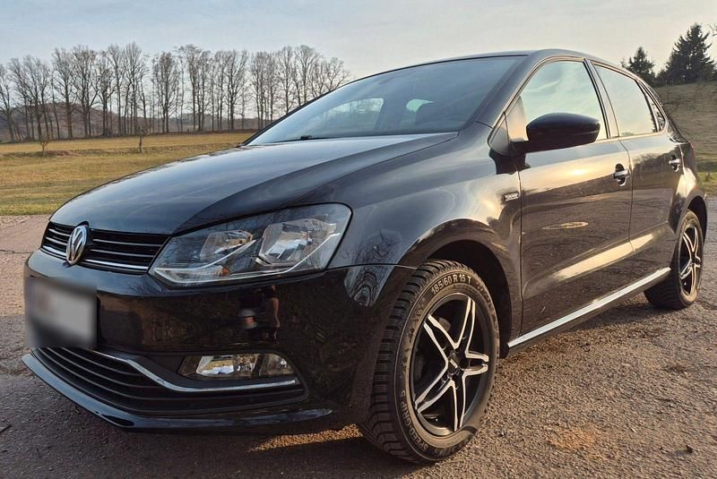 Gebraucht VW Polo LOUNGE 75 PS (55 kW) 2015 Schwarz Kleinwagen