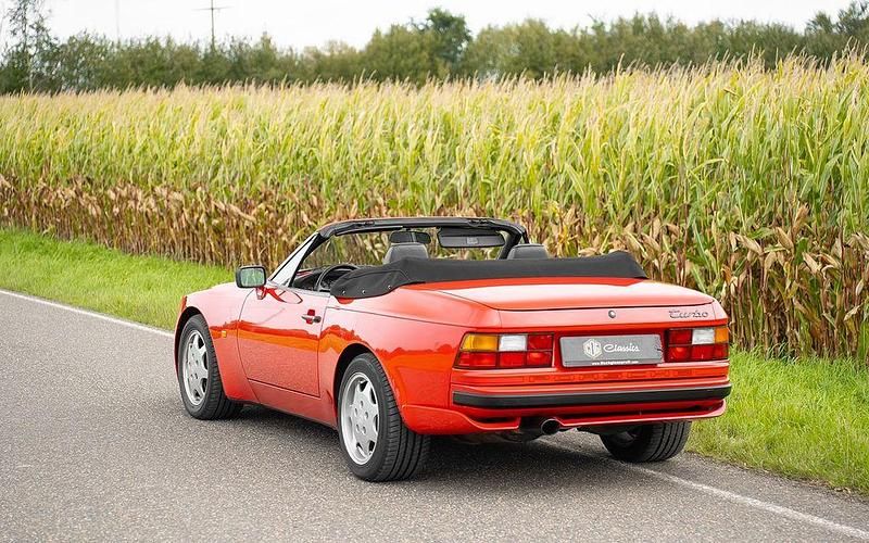 Gebraucht Porsche 944 Turbo 250 PS (183 kW) 1991 Rot Cabrio