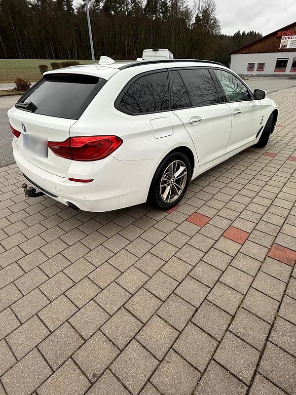 Second-hand BMW 530 265 CP (194 kW) 2017 Alb Break