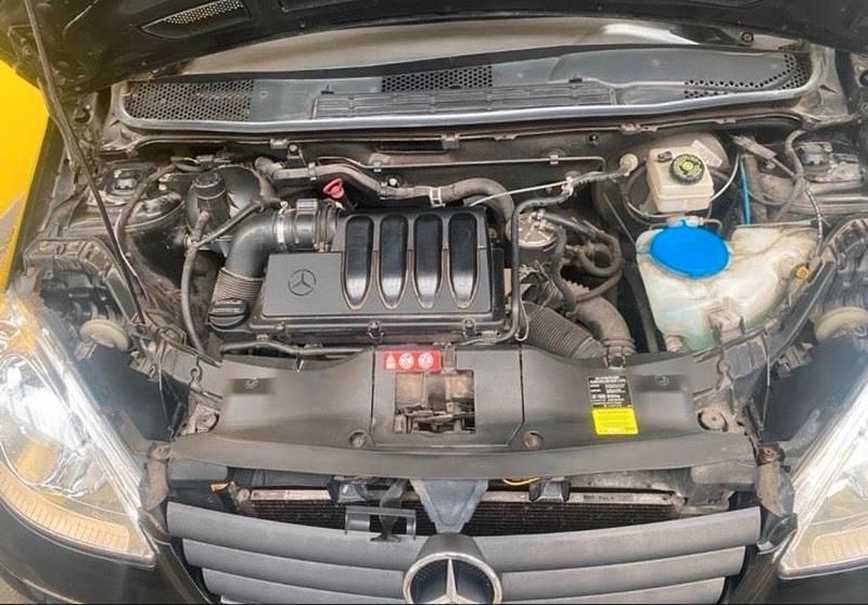 Gebraucht Mercedes A160 82 PS (60 kW) 2005 Schwarz Kleinwagen