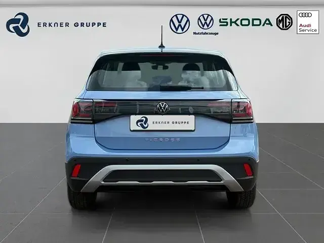 Usado VW T-Cross Basis 95 CV (69 kW) 2025 Azul SUV