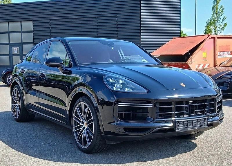 Gebraucht Porsche Cayenne Coupe 549 PS (403 kW) 2019 Tiefschwarz Coupé