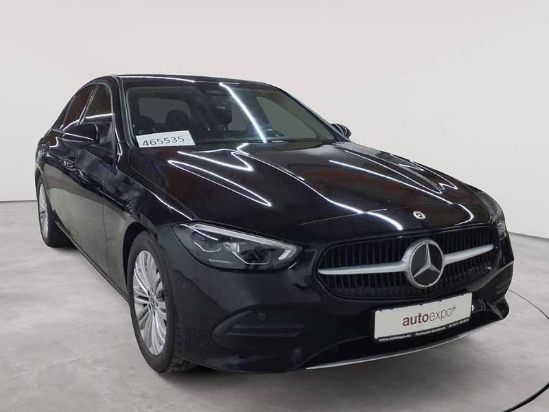 Gebraucht Mercedes C200 163 PS (119 kW) 2022 Schwarz Limousine