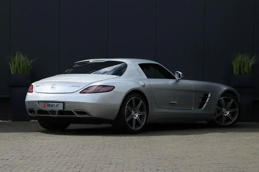 Gebraucht Mercedes SLS AMG AMG 571 PS (419 kW) 2010 Grau Coupé