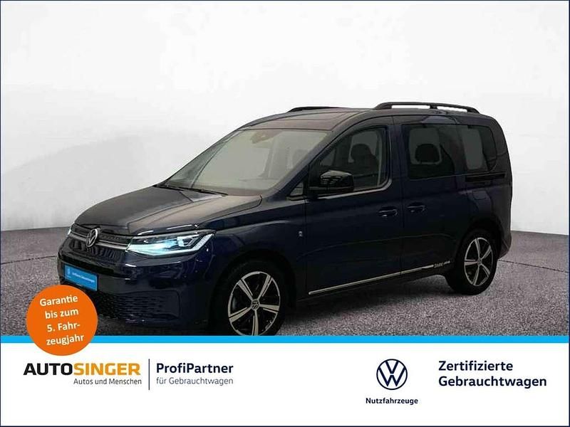 Gebraucht VW Caddy Life 122 PS (89 kW) 2024 Starlight blue metallic Van / Kleinbus