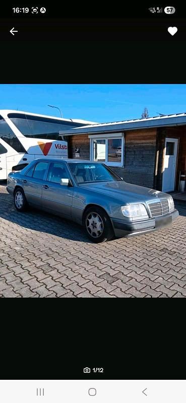 Second-hand Mercedes E320 220 CP (161 kW) 1993 Berlinǎ