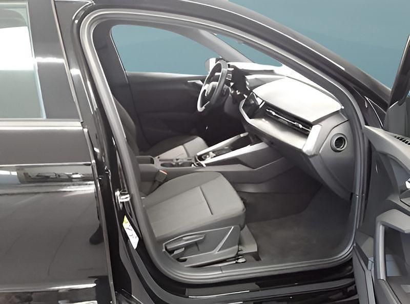 Gebraucht Audi A3 Sportback 150 PS (110 kW) 2023 Schwarz Kleinwagen