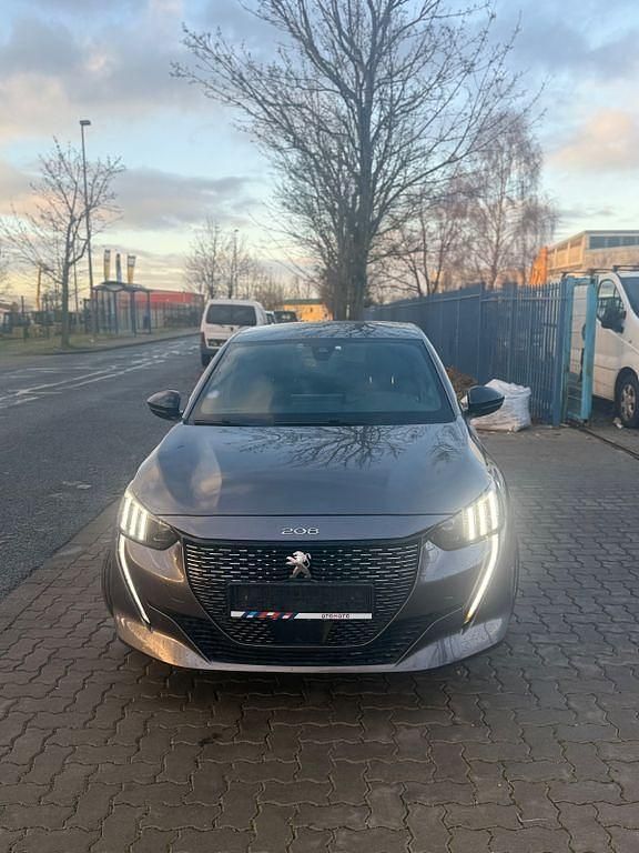 Gebraucht Peugeot 208 GT-line 131 PS (96 kW) 2020 Grau Kleinwagen