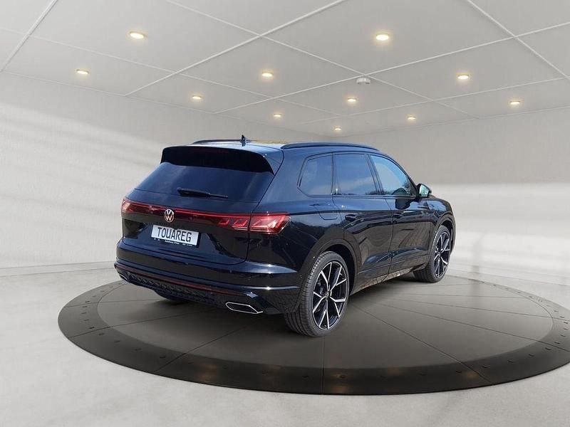 Neu VW Touareg R-line 286 PS (210 kW) 2026 Schwarz SUV