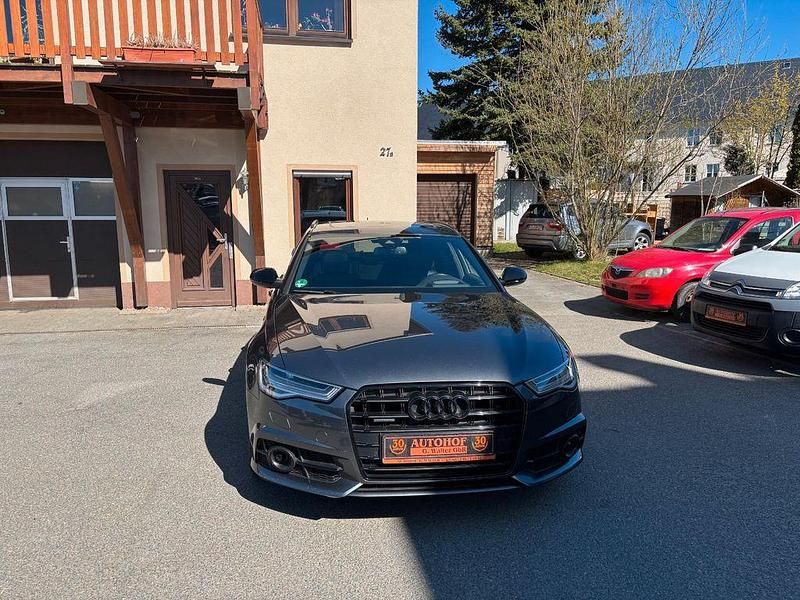 Używany Audi A6 Competition 326 KM (239 kW) 2016 Szary Kombi