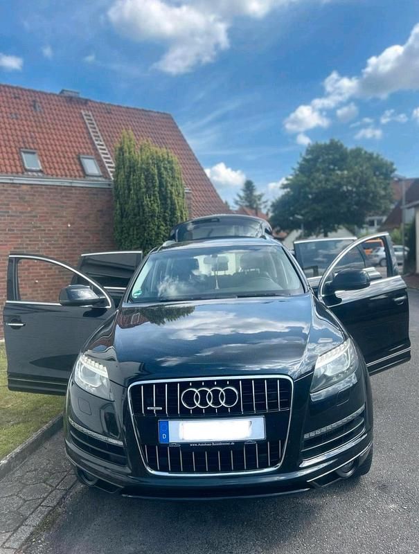 Schwarz Gebraucht 2010 Audi Q7 S-Line SUV | 13.999 € (Guter Preis) - Bild 1/4