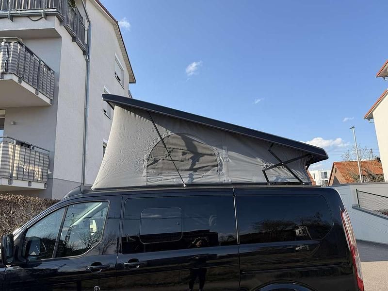 Gebraucht Ford Tourneo Custom Titanium 185 PS (136 kW) 2020 Schwarz Van