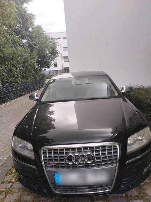 Schwarz Gebraucht 2008 Audi S8 Limousine | 10.900 € (Superpreis) - Bild 1/4