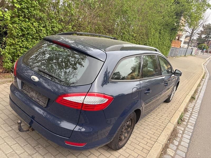 Gebraucht Ford Mondeo 125 PS (91 kW) 2009 Kombi