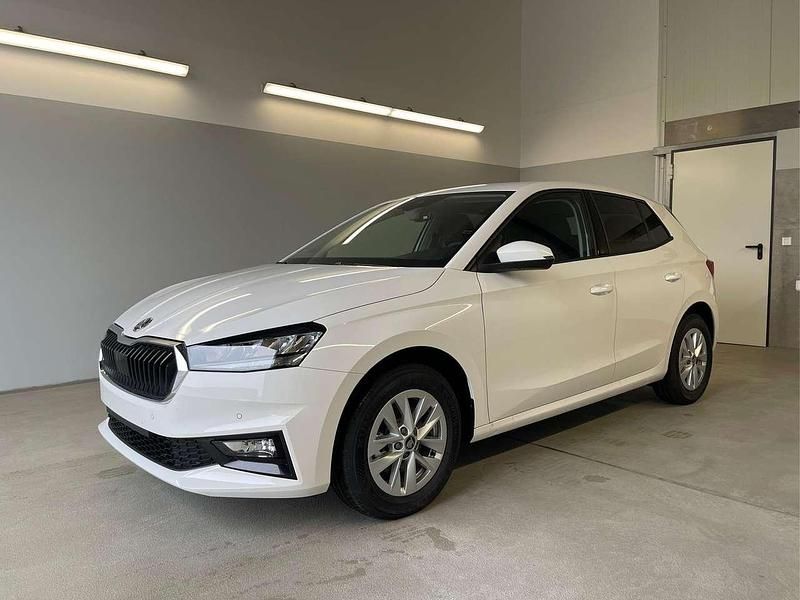 [9p9p] candy white Neu 2025 Skoda Fabia Selection Kleinwagen | 23.190 € (Fairer Preis) - Bild 1/4