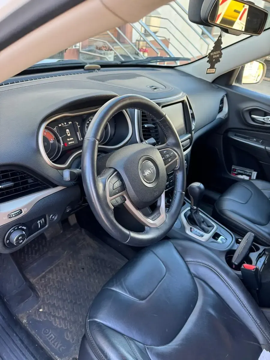 Brugt Jeep Cherokee Limited 200 HK (147 kW) 2016 Hvid SUV