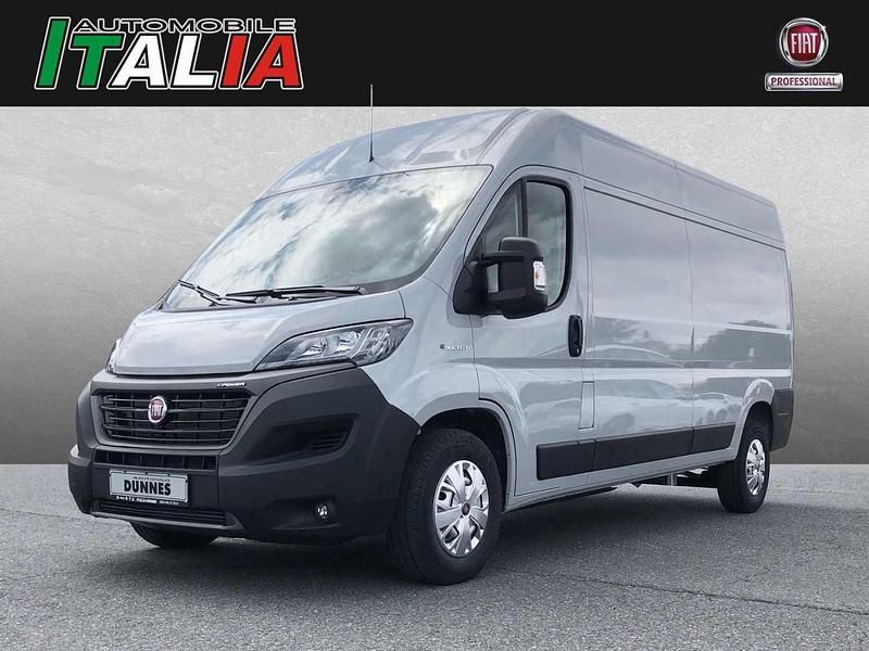 Grau (expedition grau) Gebraucht 2021 Fiat Ducato Van | 56.580 € - Bild 1/4