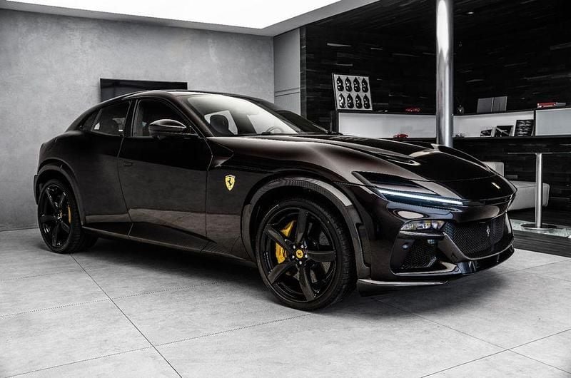 Neu Ferrari Purosangue 725 PS (533 kW) 2026 Schwarz SUV