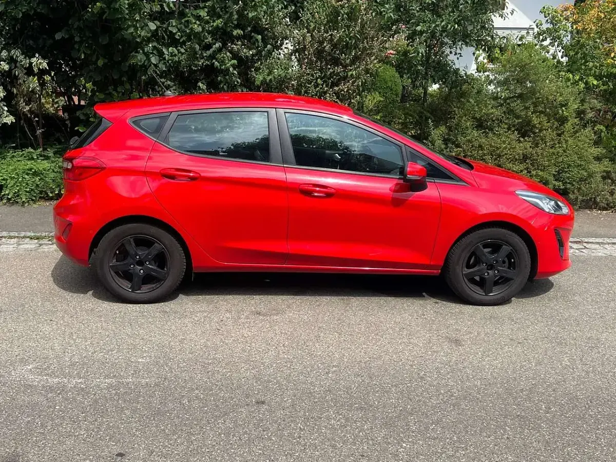 Gebraucht Ford Fiesta 71 PS (52 kW) 2018 Rot Kleinwagen