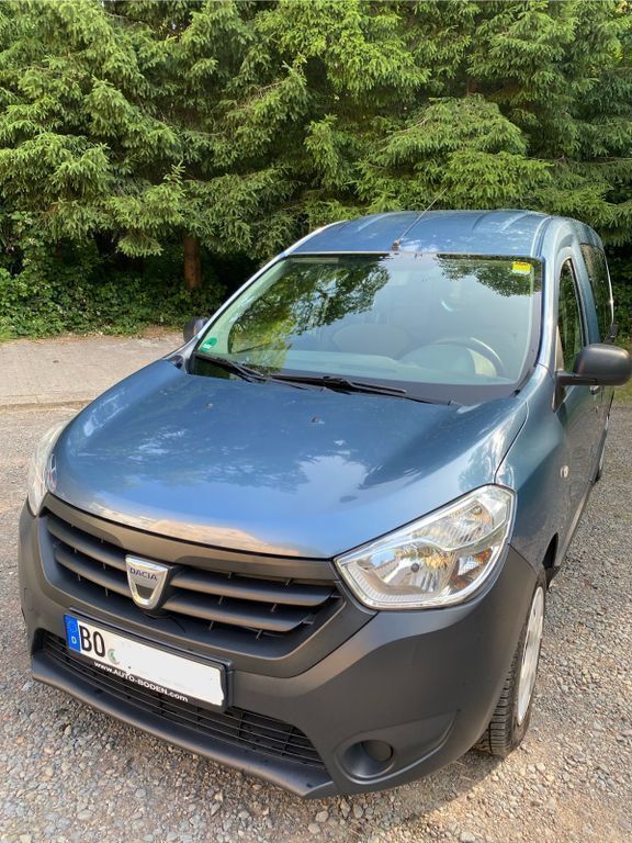 Blau Gebraucht 2013 Dacia Dokker Van | 6.600 € (Fairer Preis) - Bild 1/4