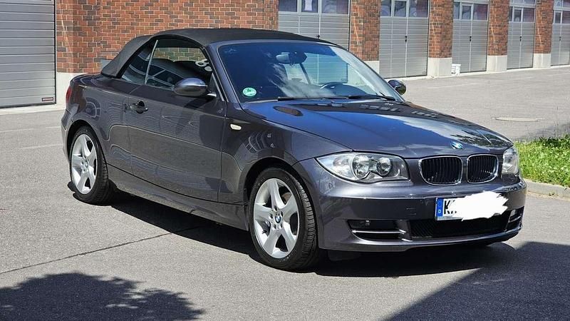 Grau Gebraucht 2008 BMW 120 Cabriolet Cabrio | 10.000 € (Etwas zu teuer) - Bild 1/4