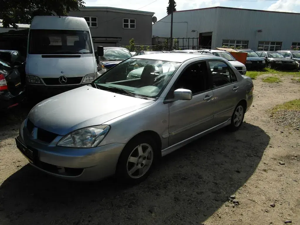 Gebraucht Mitsubishi Lancer Invite 98 PS (72 kW) 2007 Silber Kombi