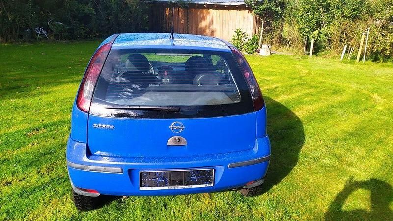 Gebraucht Opel Corsa 60 PS (44 kW) 2004 Blau Kleinwagen